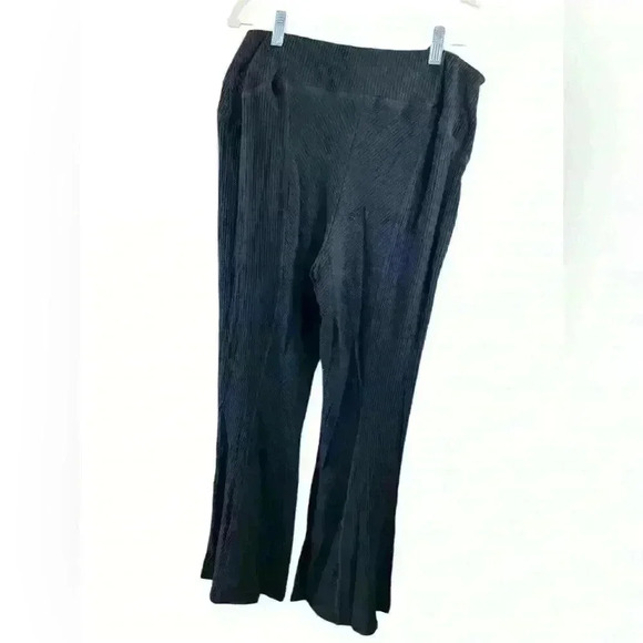 Area Stars Pants - Area Stars womens black ribbed flared pants. Sz L.